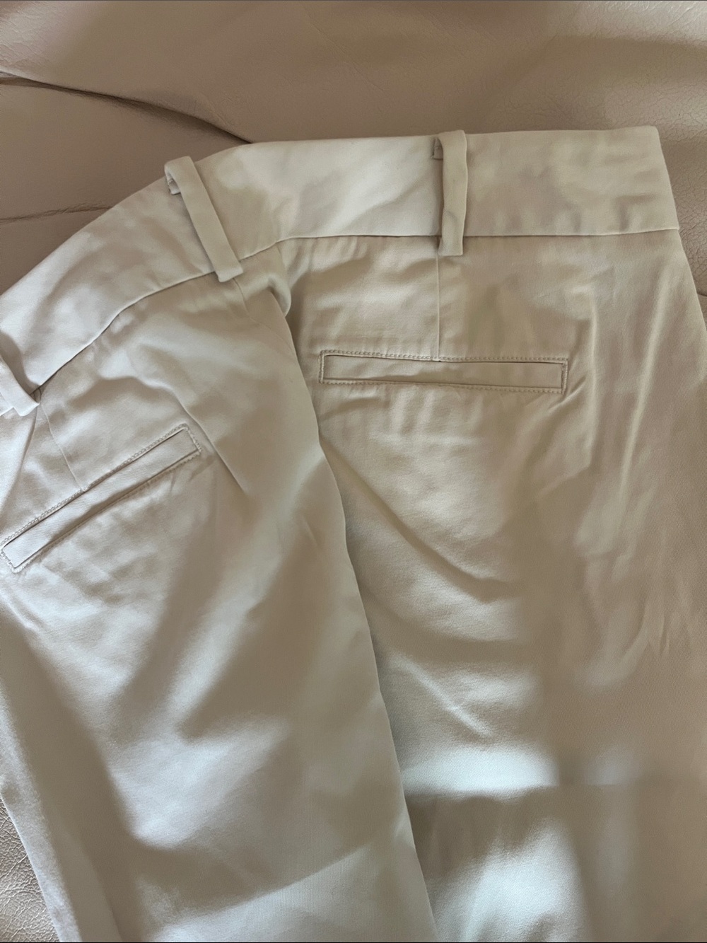 Talbots Men’s Cream/Tan Chino Pants - Picture 3 of 3